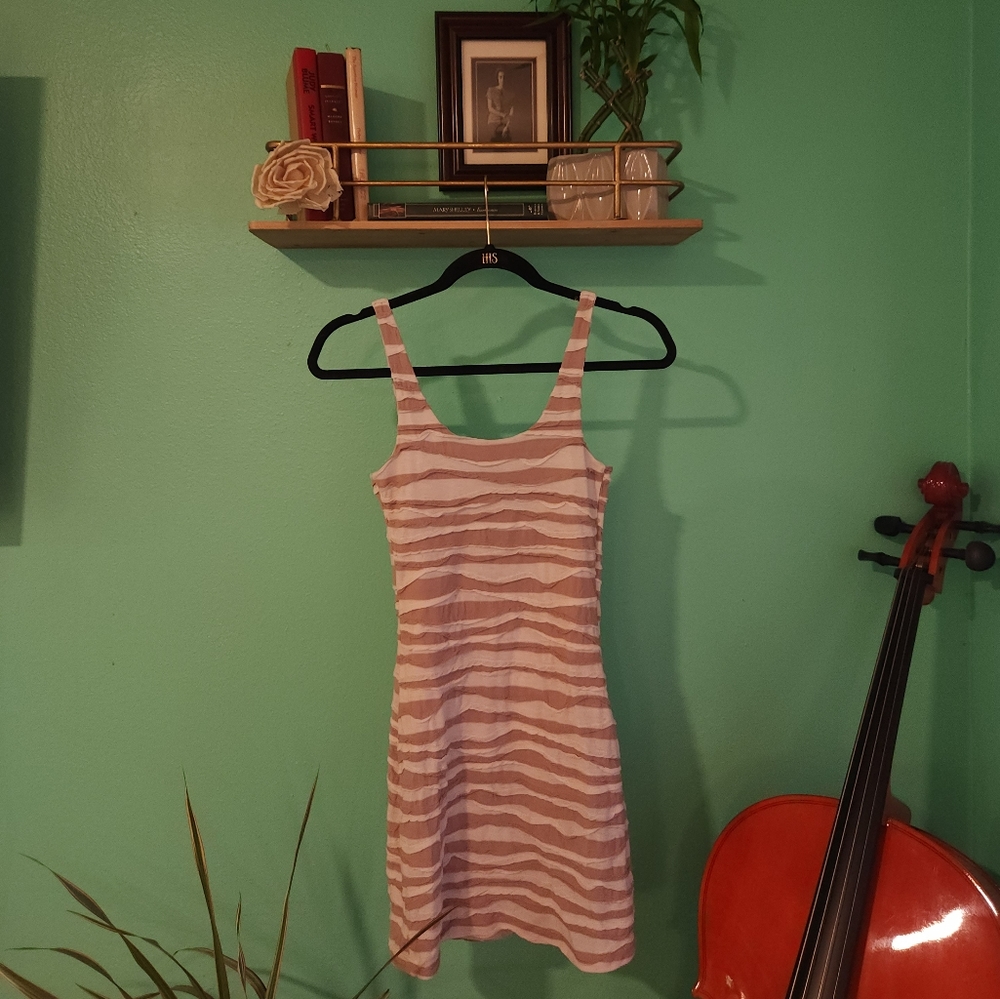 FP dress - Picture 3 of 5